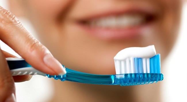Chúng ta đã sử dụng kem đánh răng đúng cách chưa?