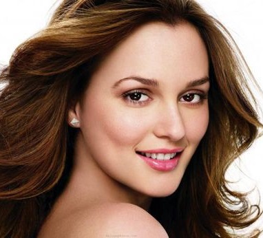 Chỉ định nhổ răng trong niềng răng mắc cài và không mắc cài khác nhau ở đâu