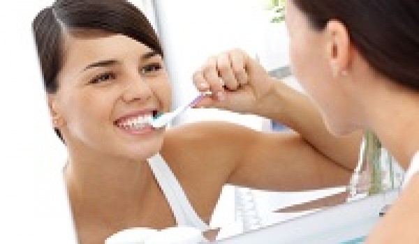 Cách lựa chọn bàn chải đánh răng phù hợp
