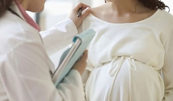 Lưu ý đặc biệt trong cách chăm sóc răng miệng của phụ nữ mang thai