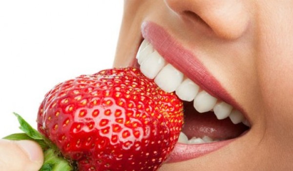 Mảng bám trên răng, thủ phạm chính khiến răng sâu và xấu