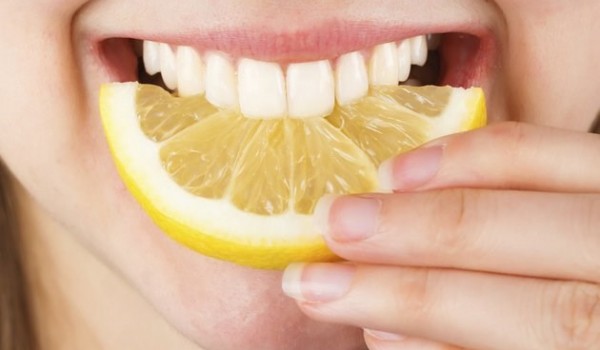 Mẹo nhỏ giúp làm sạch cao răng tại nhà hiệu quả