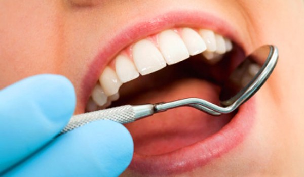 Ưu và nhược điểm của các vật liệu trám răng